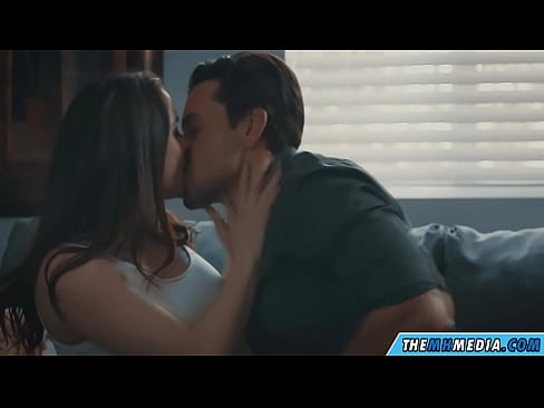 ❤️ Romantiese seks met 'n goeie busty ma ️ Seksvideo by ons ❌❤