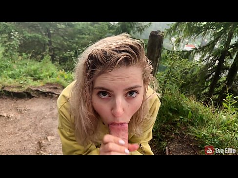 ❤️ Meisie sluk cum na 'n openbare blowjob - Eva Elfi ️ Seksvideo by ons ❌❤